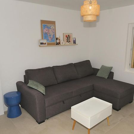 Studio Independant Avec Jardin Bouc-Bel-Air Exterior foto