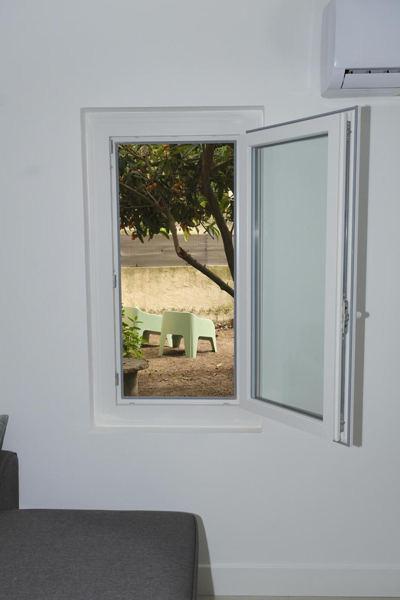 Studio Independant Avec Jardin Bouc-Bel-Air Exterior foto